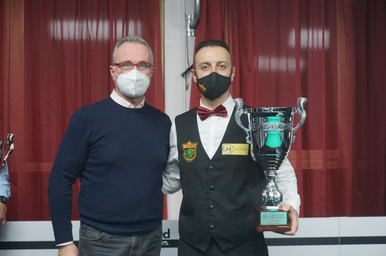 2° classificato Riccardo Barbini premiato dal'Assessore Moreno Costagli 