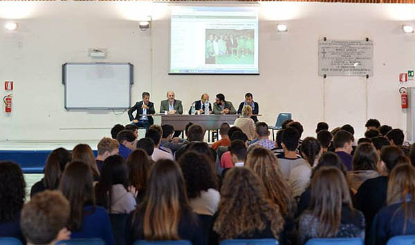 Progetto Biliardo e Scuola Liceo Scientifico B. Mangino di Pagani