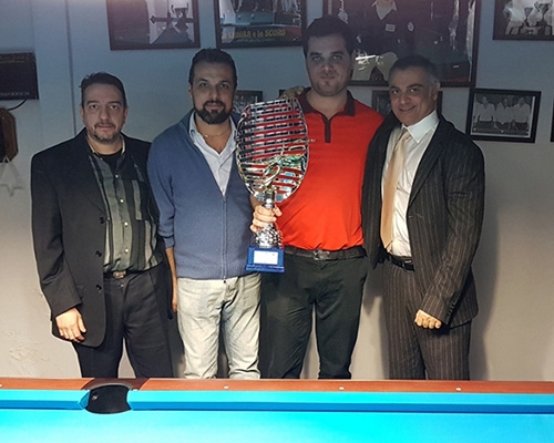 Italian Pool Tour, Corrieri colpisce all'esordio