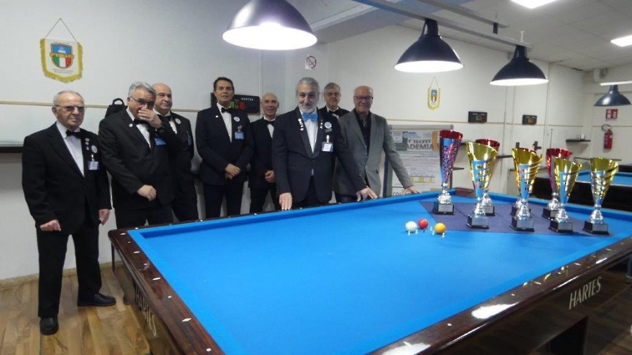 direttore di gara + arbitri