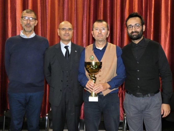 Dario Longo premiato dall'Assessore Caudana, dal Sindaco Pittalis e dal Presidente Martorana