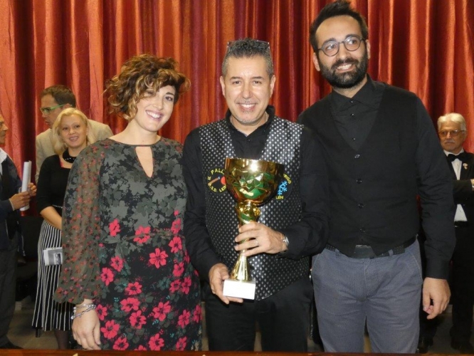 Domenico Franco premiato da Zaira e Salvatore Martorana